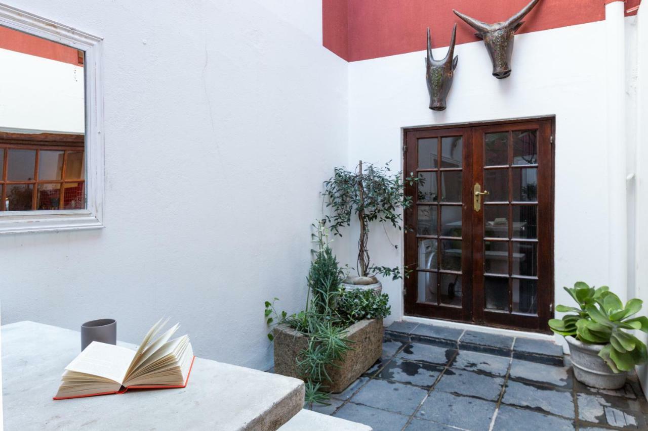 Central Cape Town, Stylish Home, With Private Courtyard Esterno foto